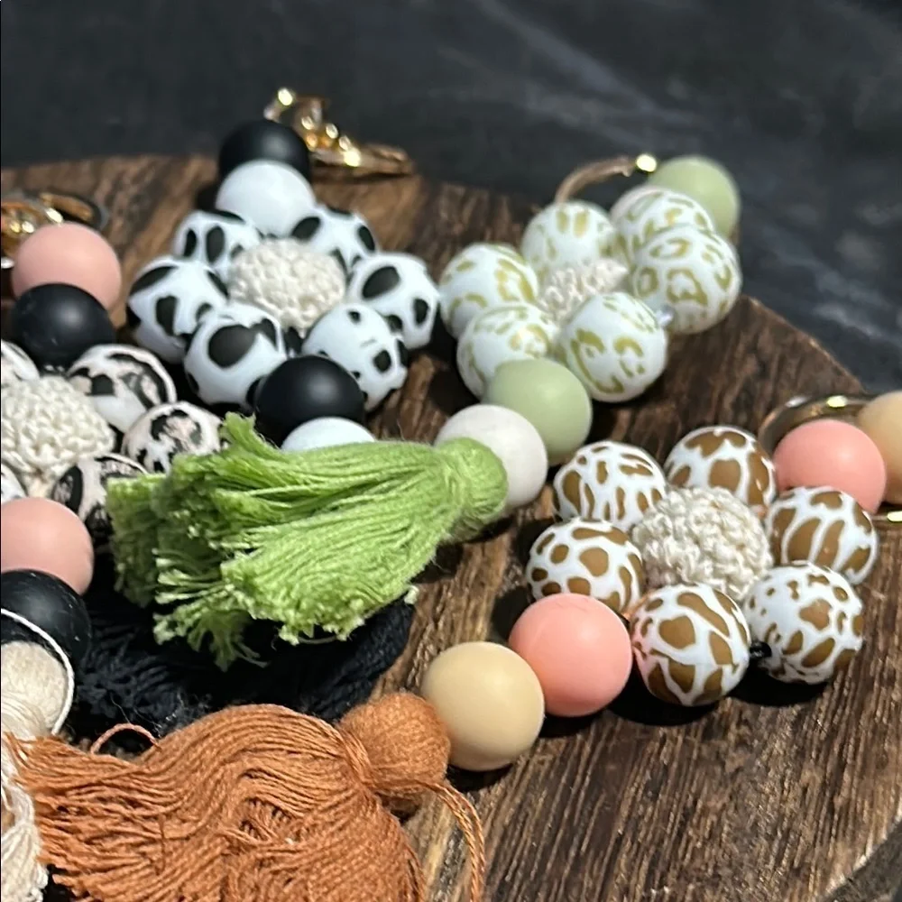 Colorful Tassel Keychain: Brown & Pink